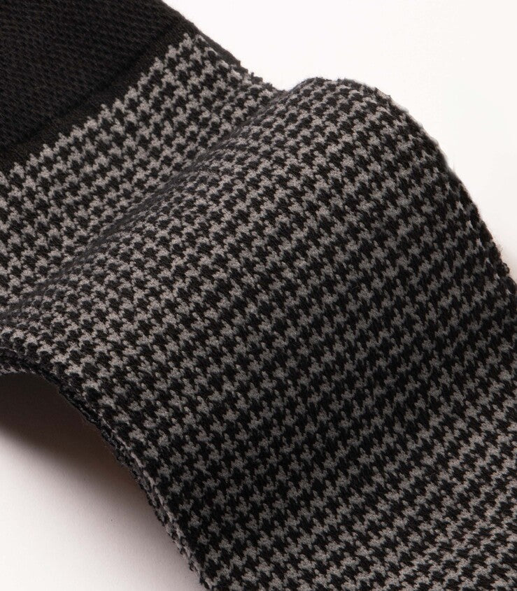 Houndstooth - Black