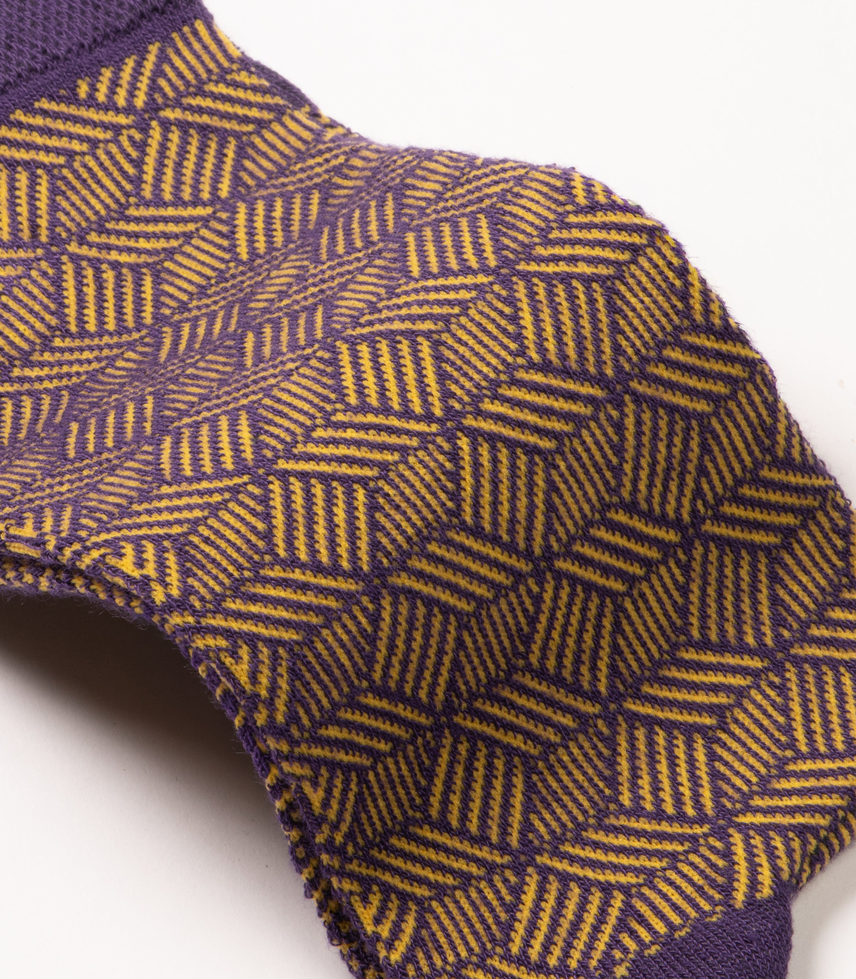 Herringbone Lines