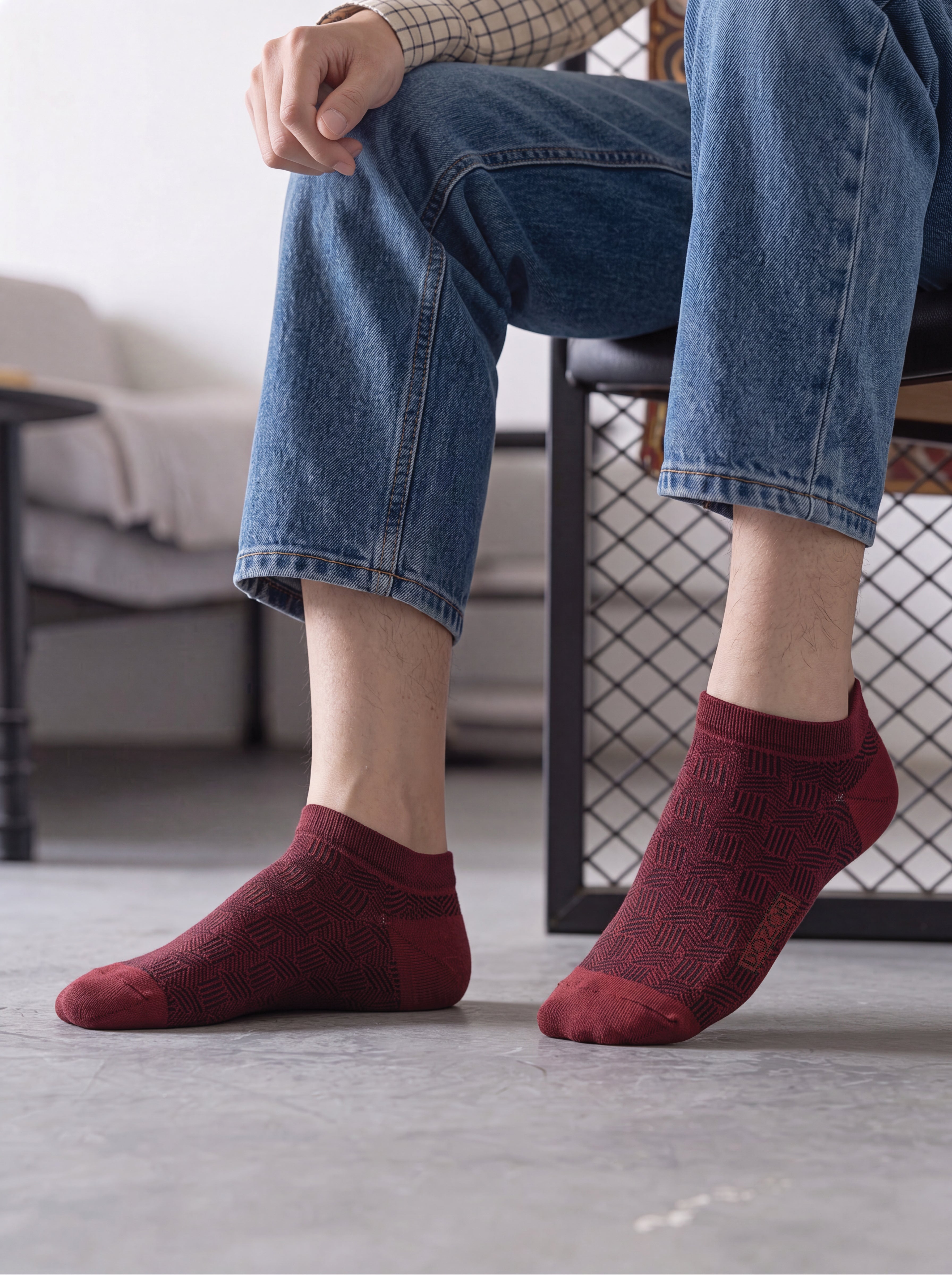 Herringbone Lines - Red